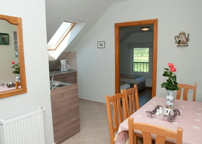 Deluxe Apartament Héviz