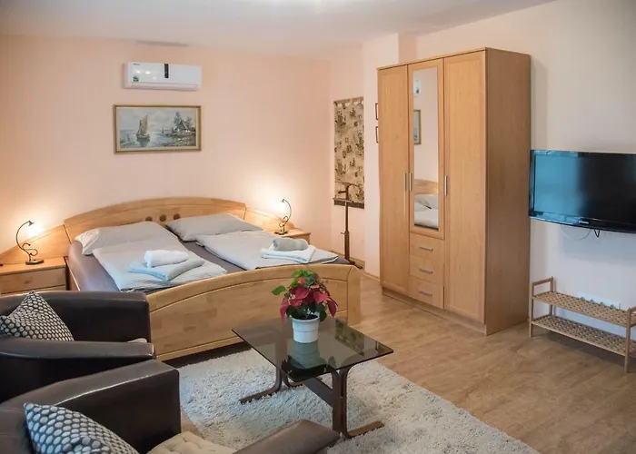 Deluxe Apartament *